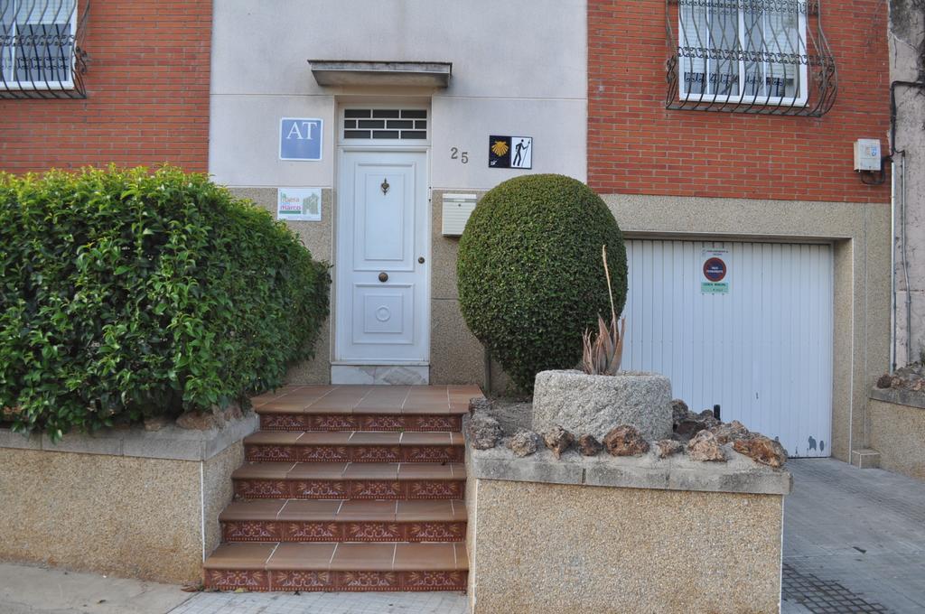 Apartment Turistico La Ribera Del Marco Caces